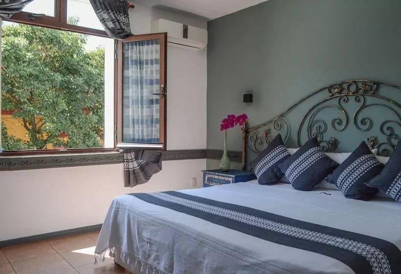 هتل Casa De Los Frailes