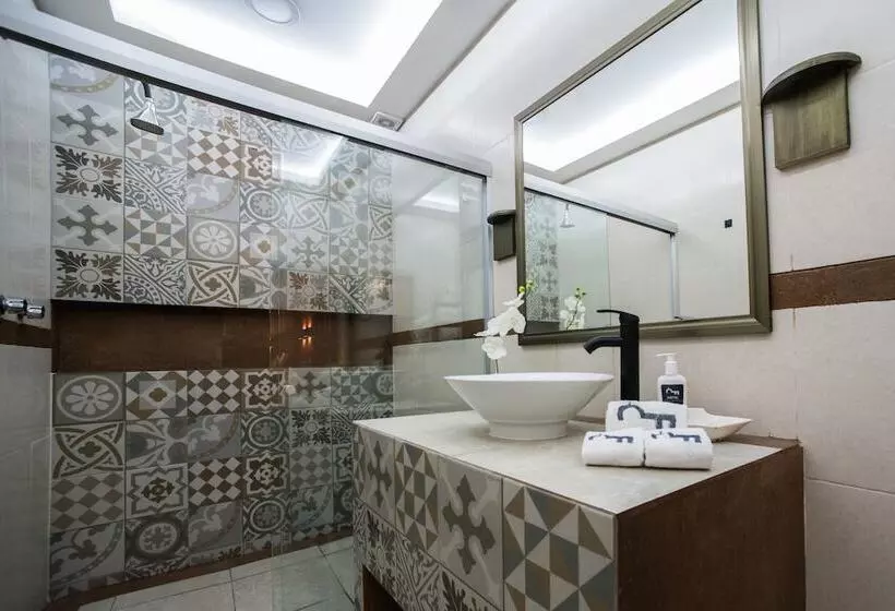 هتل Casa De Los Frailes