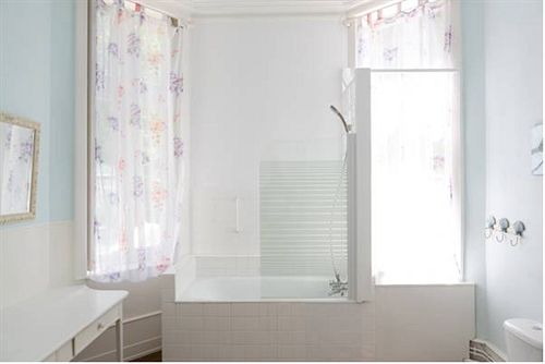 فندق Château De Vallagon