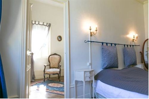 فندق Château De Vallagon