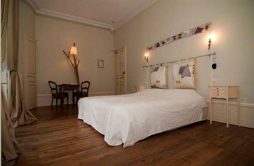 فندق Château De Vallagon