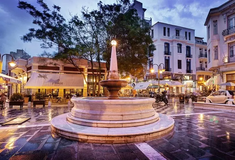 Hotel Colors Central Ladadika