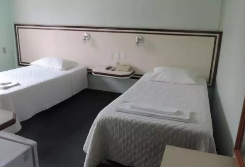 בית מלון כפרי Demarchi