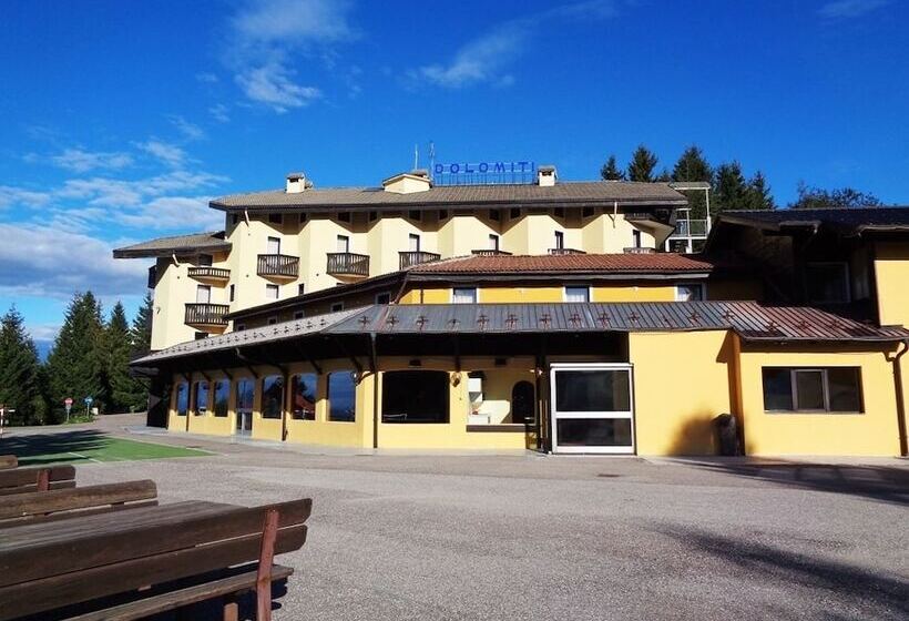 فندق Dolomiti