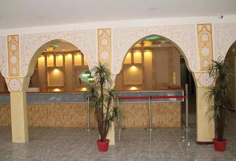 فندق Easy Crystal