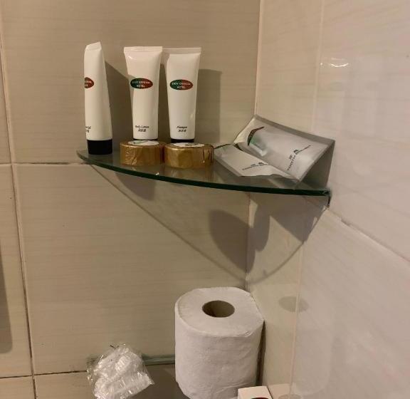 فندق Easy Crystal