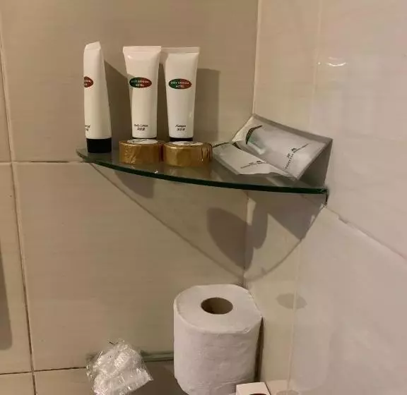 فندق Easy Crystal