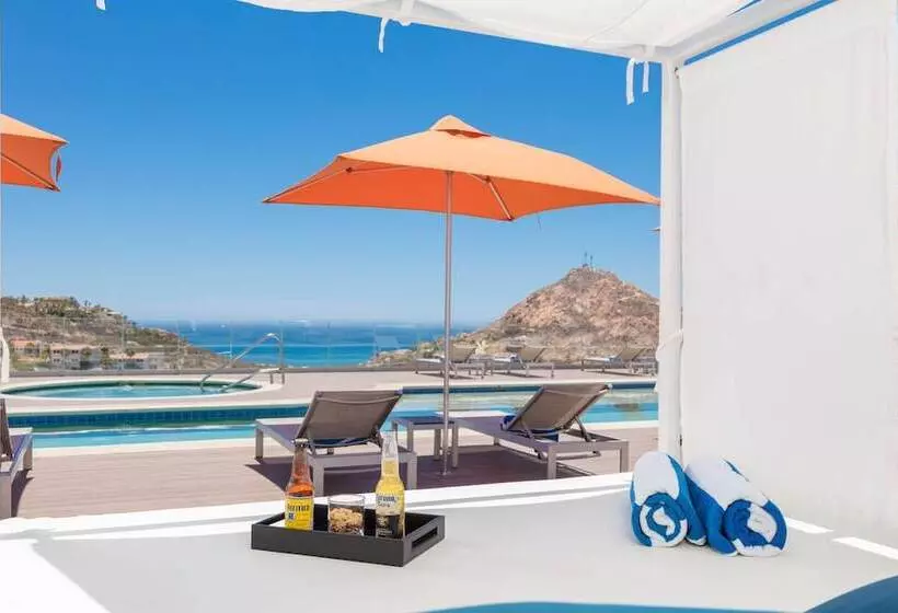 Hotel Hampton Inn & Suites By Hilton Los Cabos