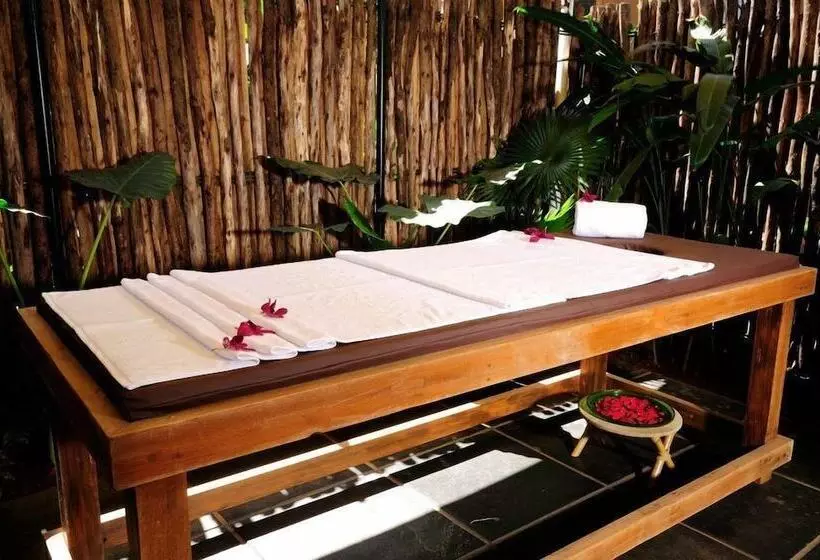 酒店 Teso Waterfront