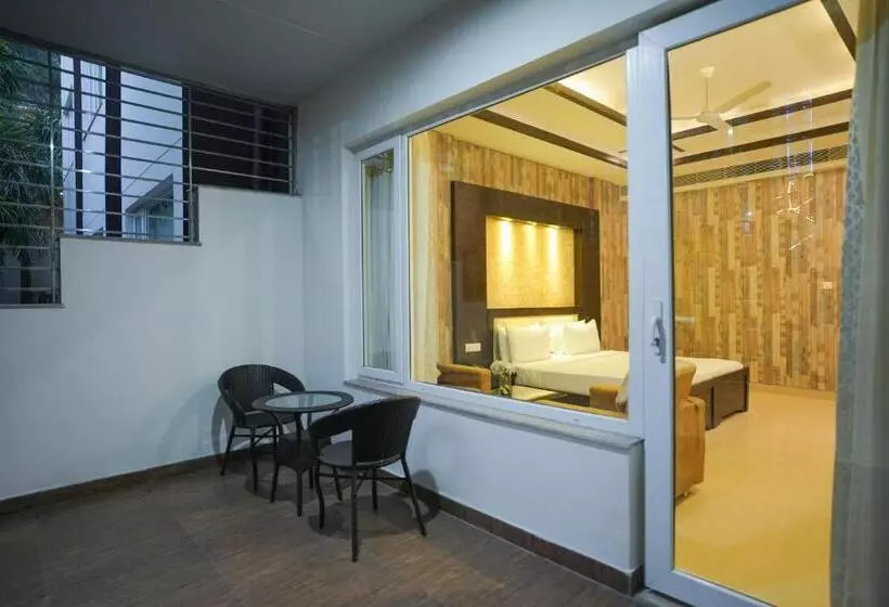 Отель The Grand Shiva Resort And Spa