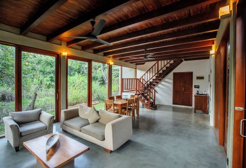 فندق Wild Grass Nature Resort