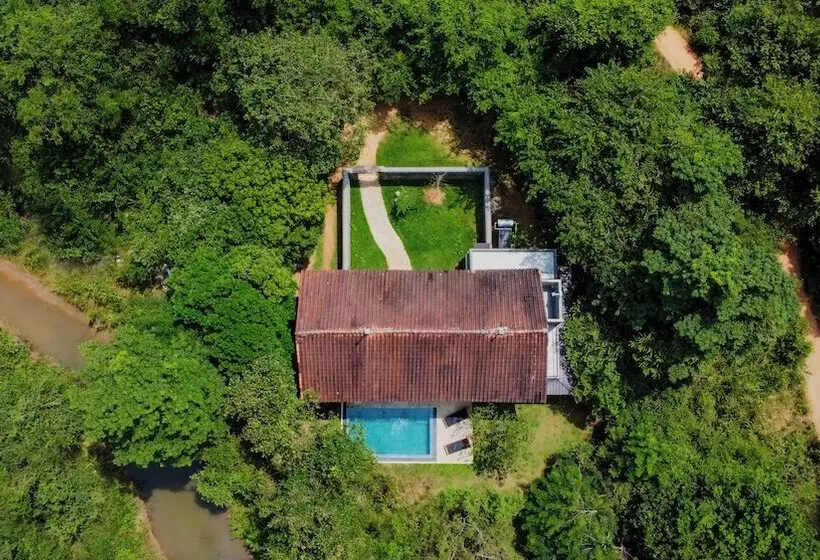 Hotel Wild Grass Nature Resort