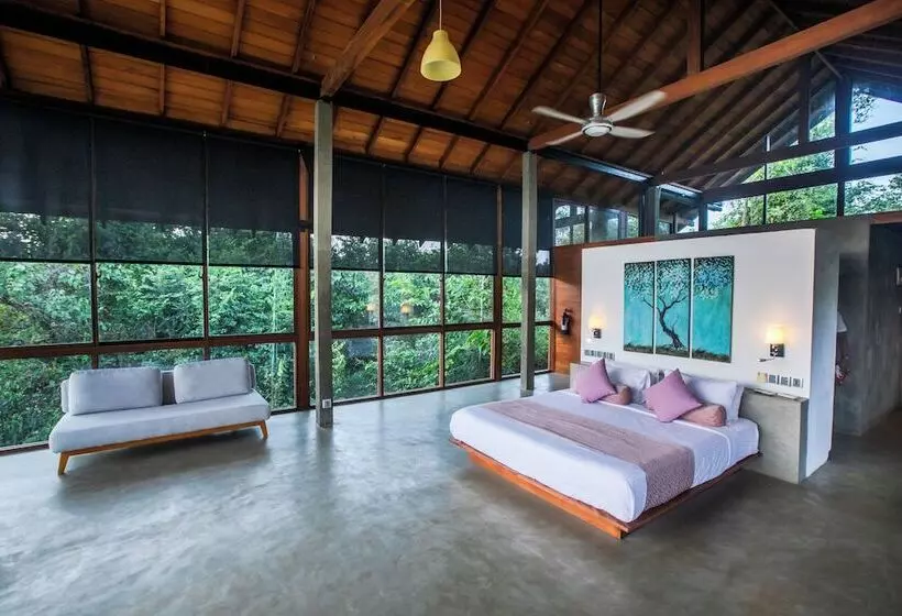 Hotel Wild Grass Nature Resort