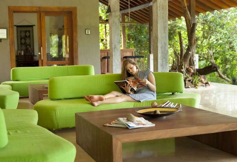 فندق Wild Grass Nature Resort