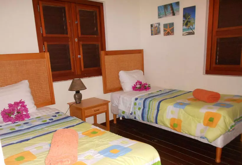 Westhill Bungalows & Diving