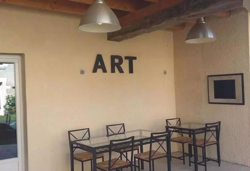 مبيت وإفطار Villa Vino