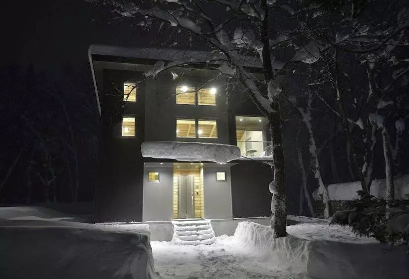 Bluebird Chalets By The Hakuba Collection