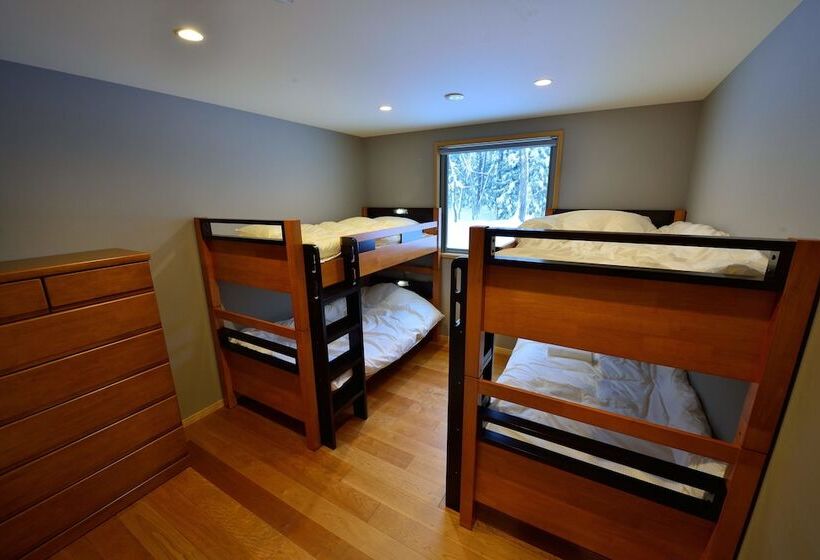 Bluebird Chalets By The Hakuba Collection