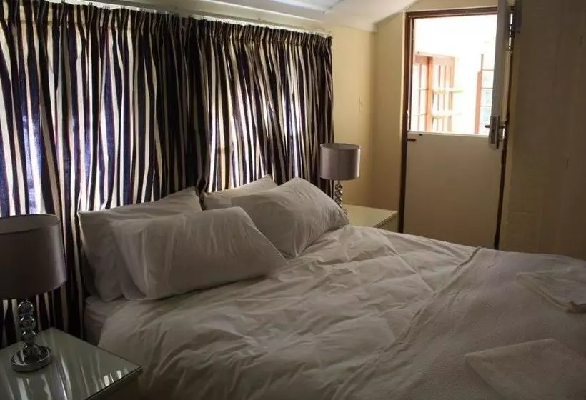 Douglas Drift Cottages