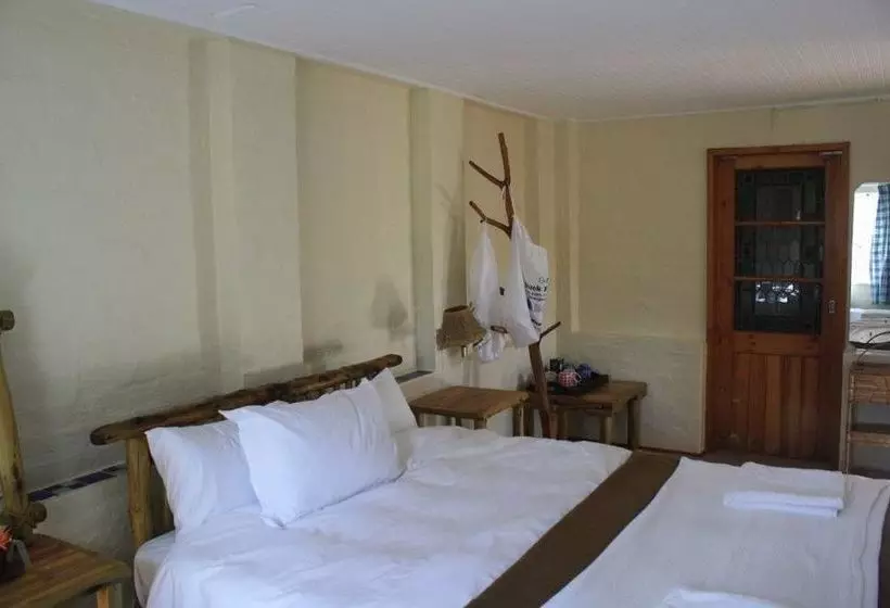 Douglas Drift Cottages