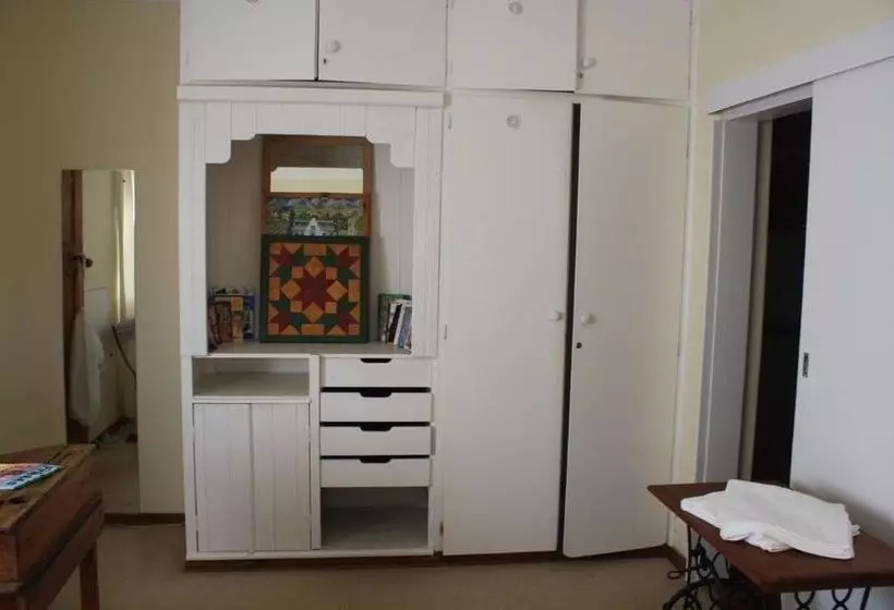 Douglas Drift Cottages