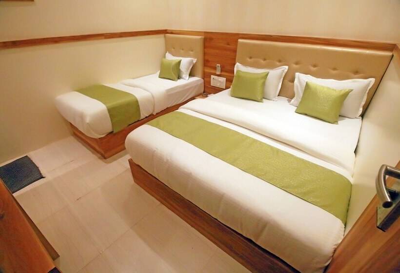 Hotel Al Madina Palace