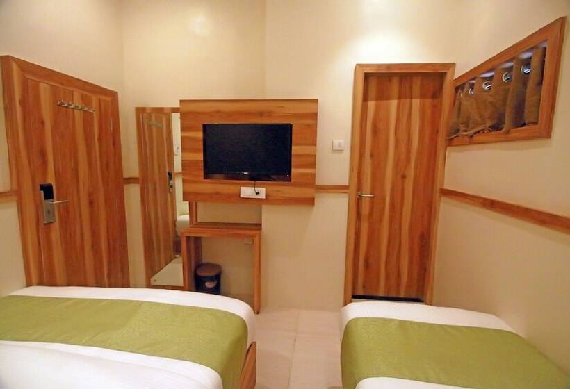 Hotel Al Madina Palace