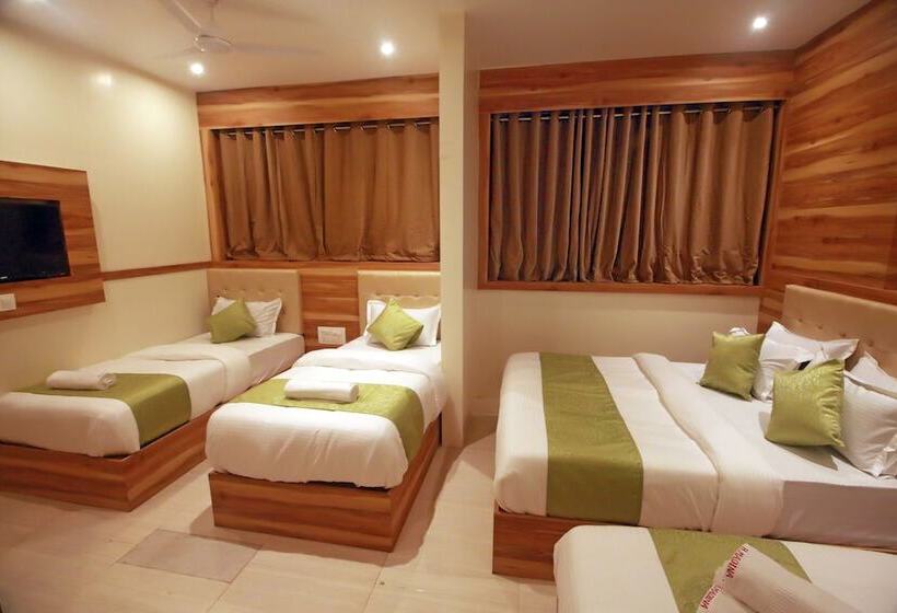 Hotel Al Madina Palace