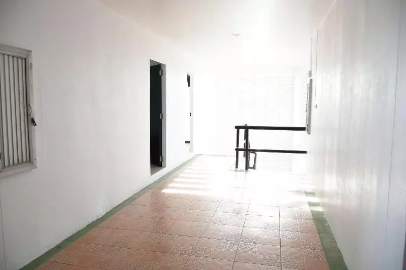 ホテル Basaya Laemchabang