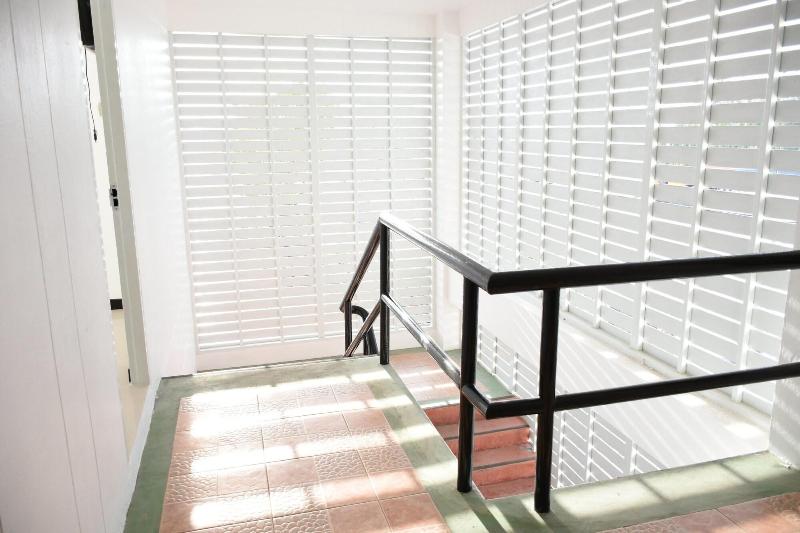 ホテル Basaya Laemchabang