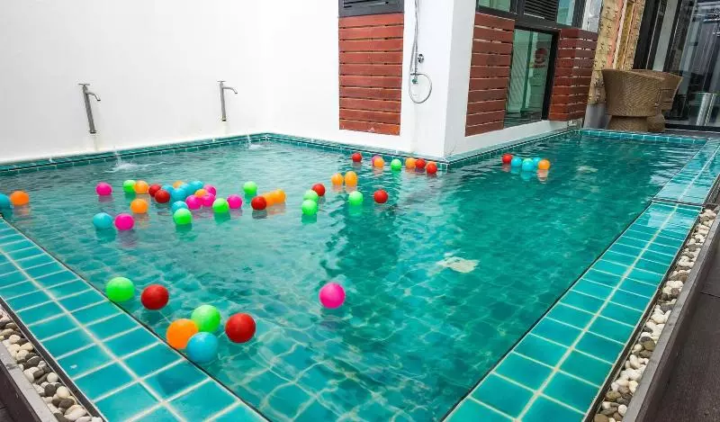 ホテル Basaya Laemchabang