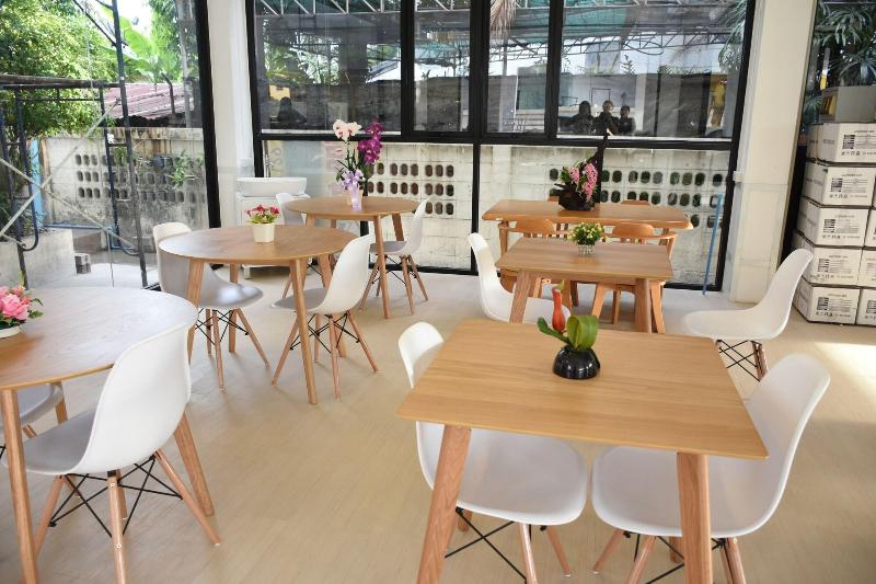 ホテル Basaya Laemchabang