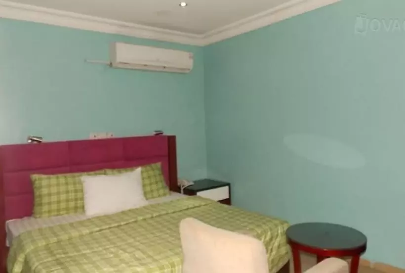 هتل Divine Foutain Apapa Branch