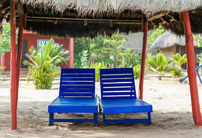 هتل Robinson Plage