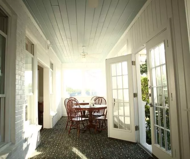 ホテル Stone Mountain Manor