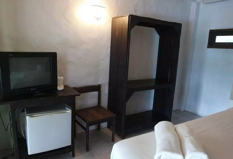 هتل Tamarina Resort Arng Sila