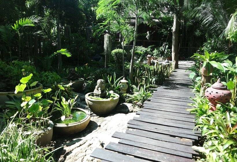 هتل Tamarina Resort Arng Sila