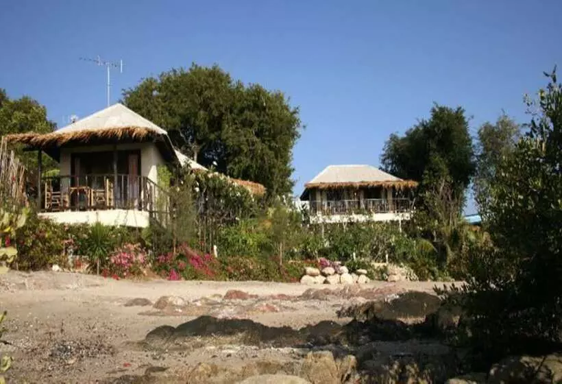 هتل Tamarina Resort Arng Sila