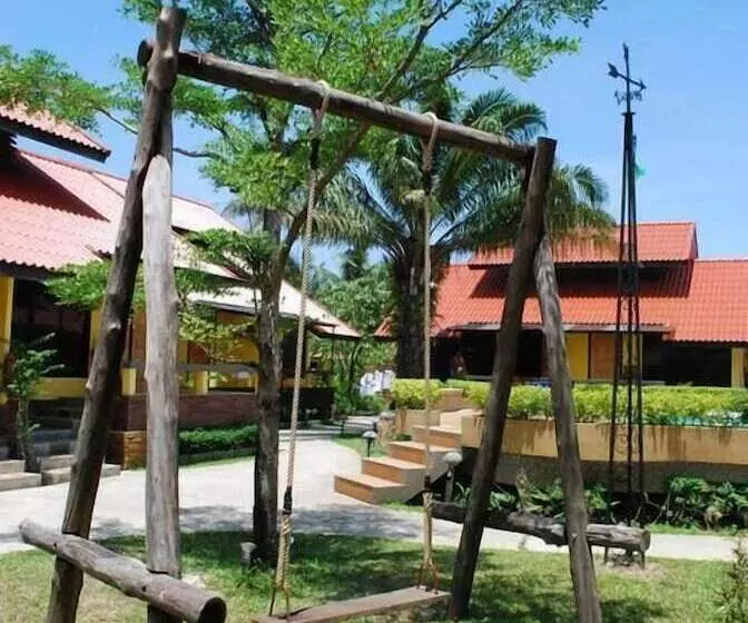 هتل Tanisa Resort