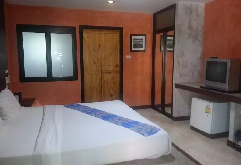 هتل Tanisa Resort