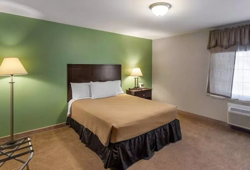 Отель The Riverstone Inn