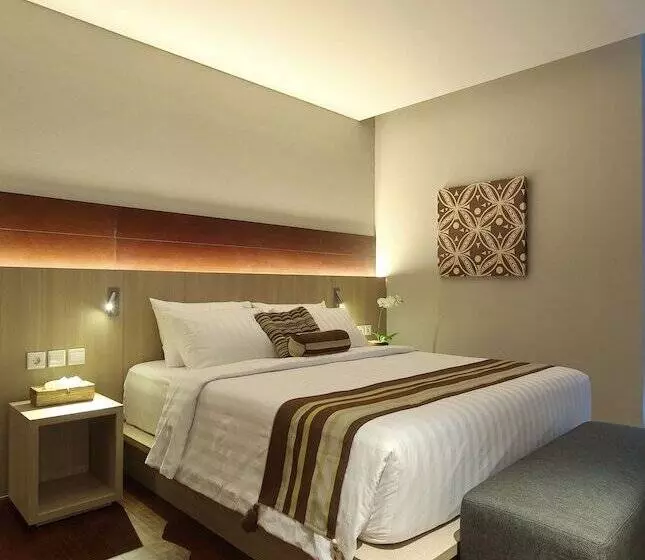 Ra Premiere Simatupang