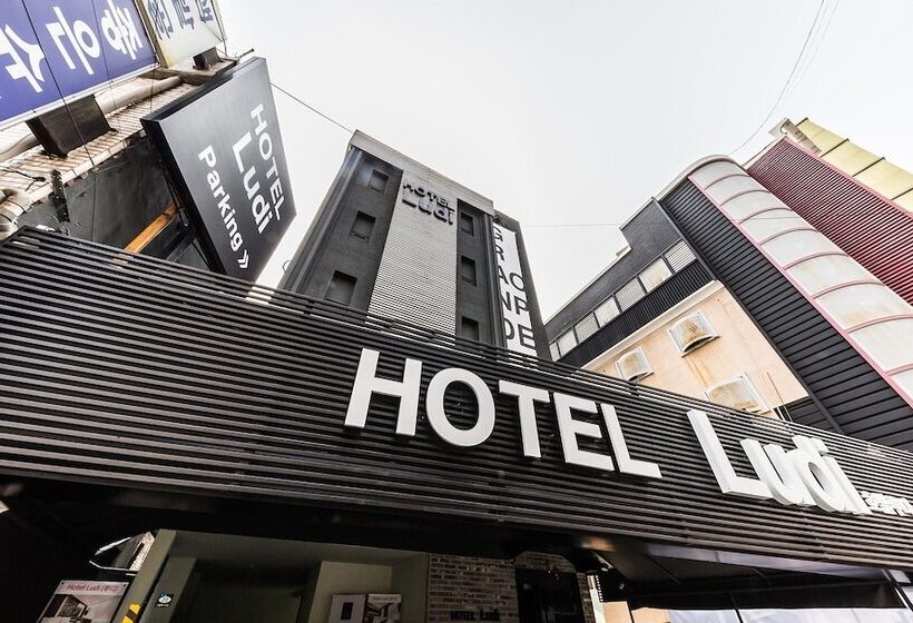 Shinchon Hotel Ludi