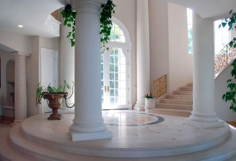 The Stradella Court Mansion