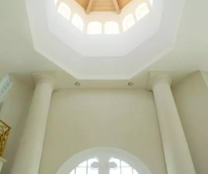 The Stradella Court Mansion