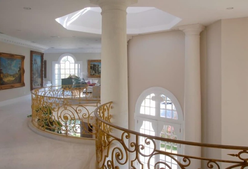 The Stradella Court Mansion