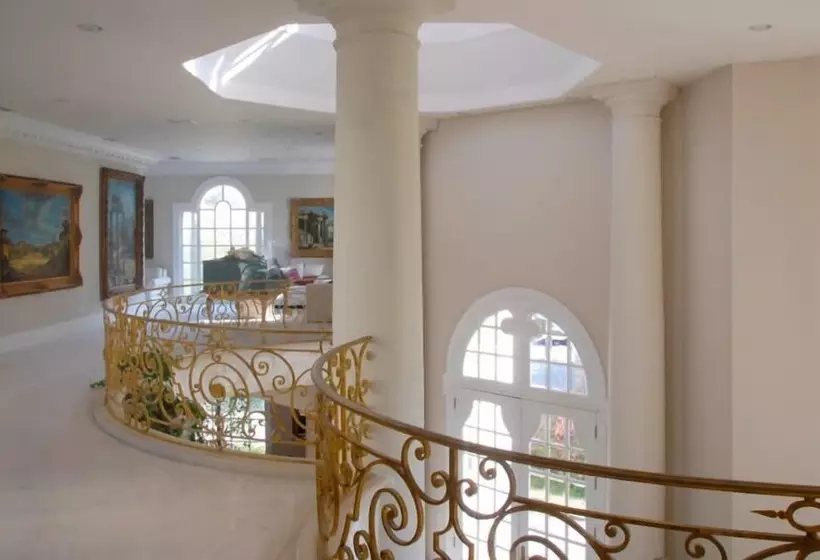 The Stradella Court Mansion