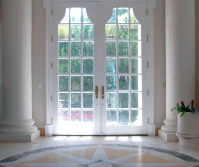 The Stradella Court Mansion