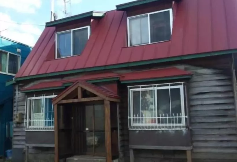 Emina Backpackers Hostel