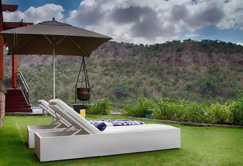 هتل Lejwe La Metsi Game Farm Pty Ltd